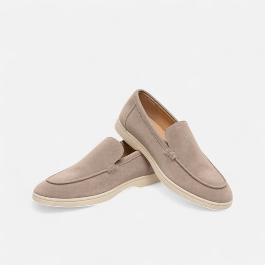 Rivrier l  Men’s Suede Loafers – Refined British‑Influenced Elegance
